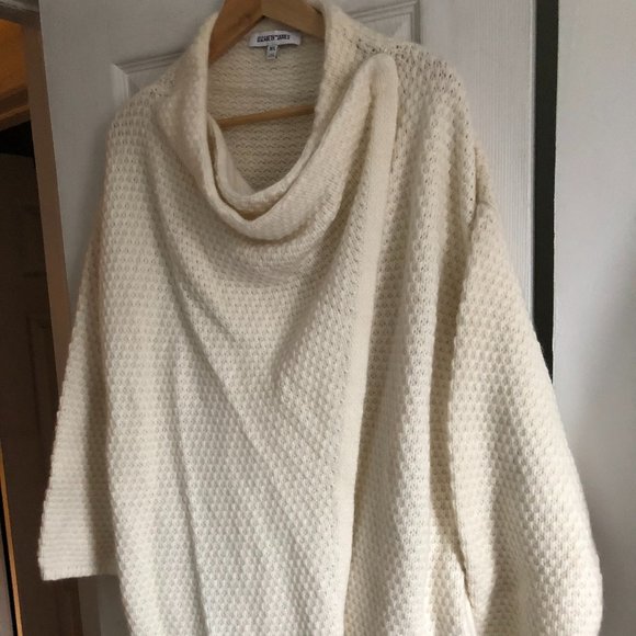Elizabeth & James Ivory Oversize Cardigan - Picture 1 of 9